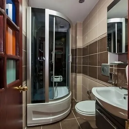 Hotel Kumkapi Konagi 3*
