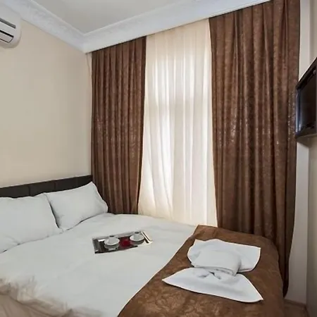 Hotel Kumkapi Konagi 3*
